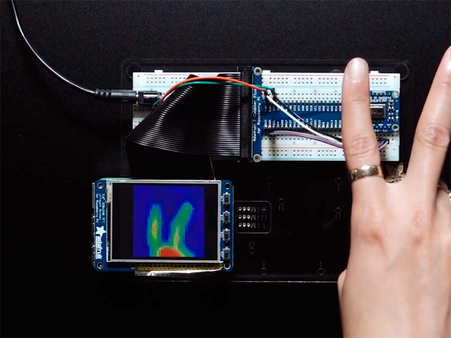 Adafruit AMG8833 IR Thermal Camera Breakout - STEMMA QT - Cámara ...